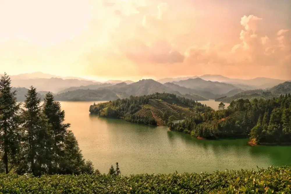 Huangling Ridge mountain landscape in Renhua County, Shaoguan